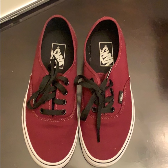 Vans - Picture 2 of 6